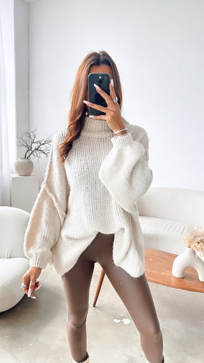 Ultra Oversize Kuschel - Pullover creme / wollweiß Art. 4053