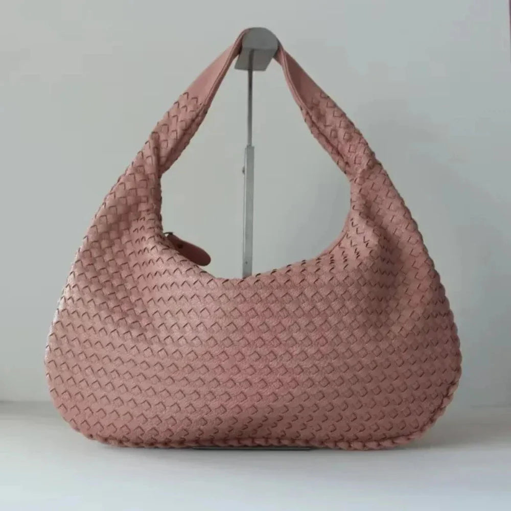 Woven Hobo Bag - Graces zeitloser Stil