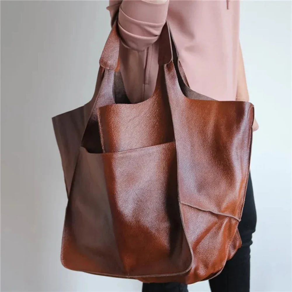 Lauras zeitlose Anziehung | Vintage Tasche